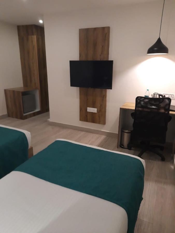 Regenta Inn Grand Koramangala By Royal Orchid Hotels Бангалор Экстерьер фото